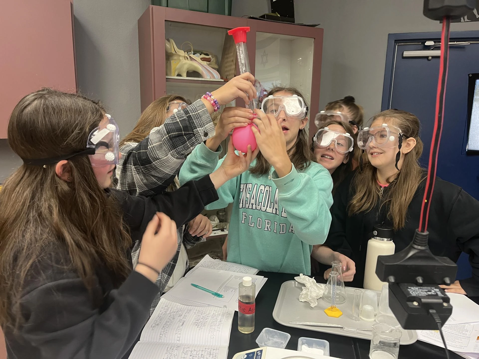 Tucson Hebrew Academy: Leading the Way in STEM Private Schools in Tucson AZ