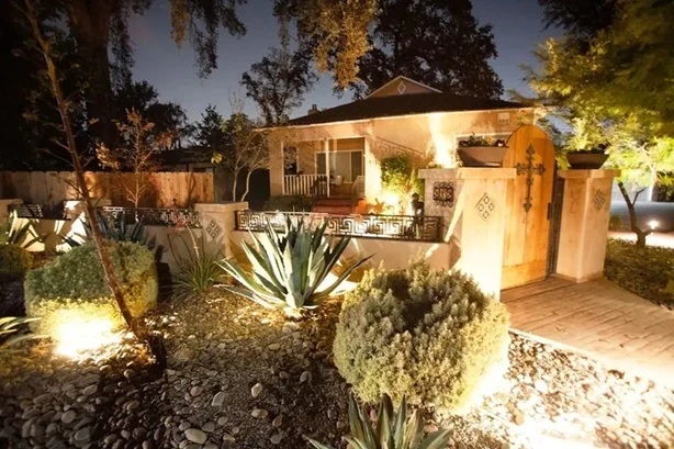 Planning a Group Getaway? How Onyx Properties Supports Large Families and Travel Groups