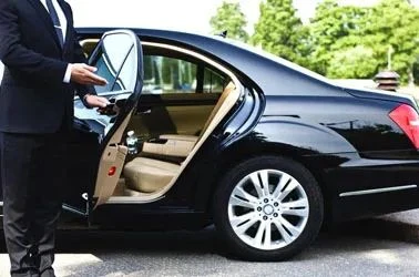 Reliable Business Car Rental for Corporate Travel