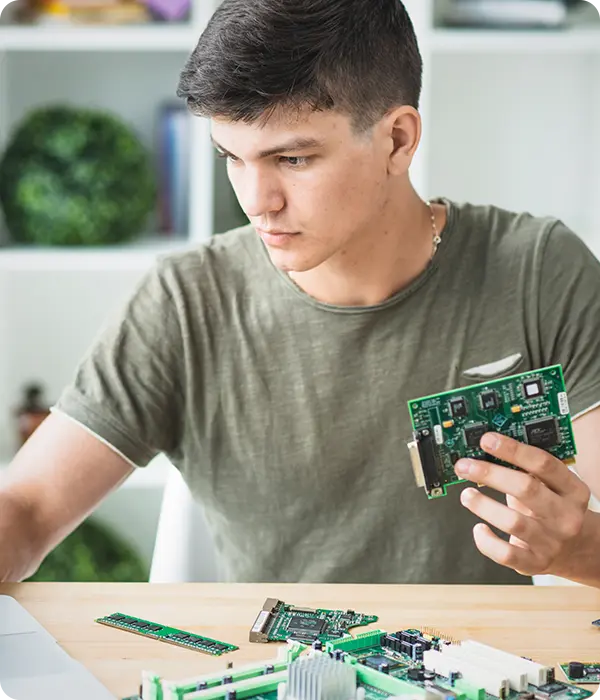 Cracked MacBook Screen? Repair Options and Costs Explained