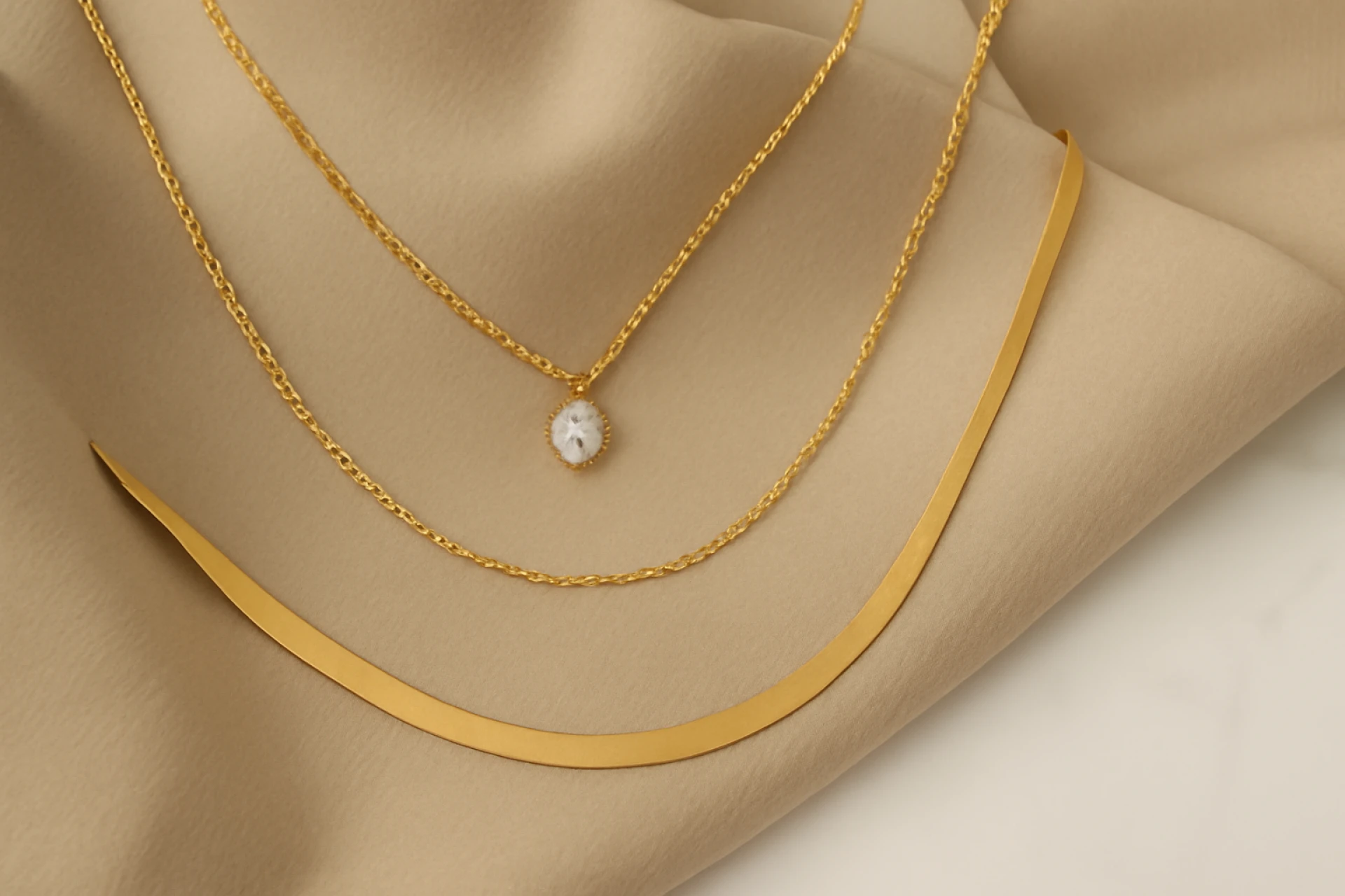 How to Style 14K Yellow Gold Necklaces for Every Occasion