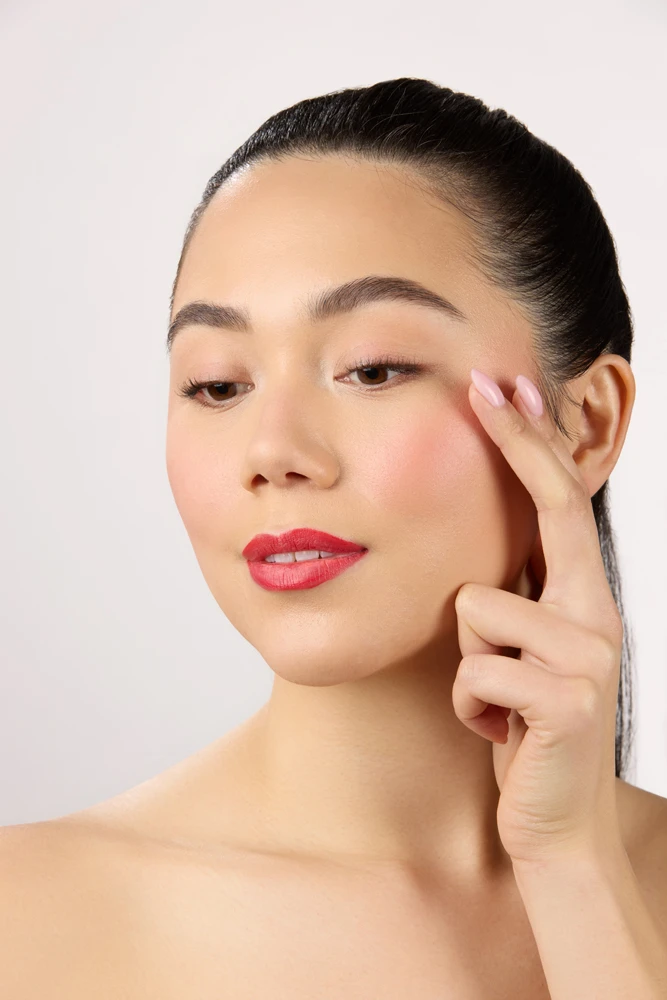A Guide to Choosing Clean and Conscious Makeup