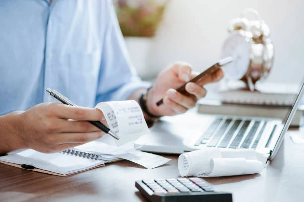 B2B Payments Simplified: Fintech Tools Every Business Needs