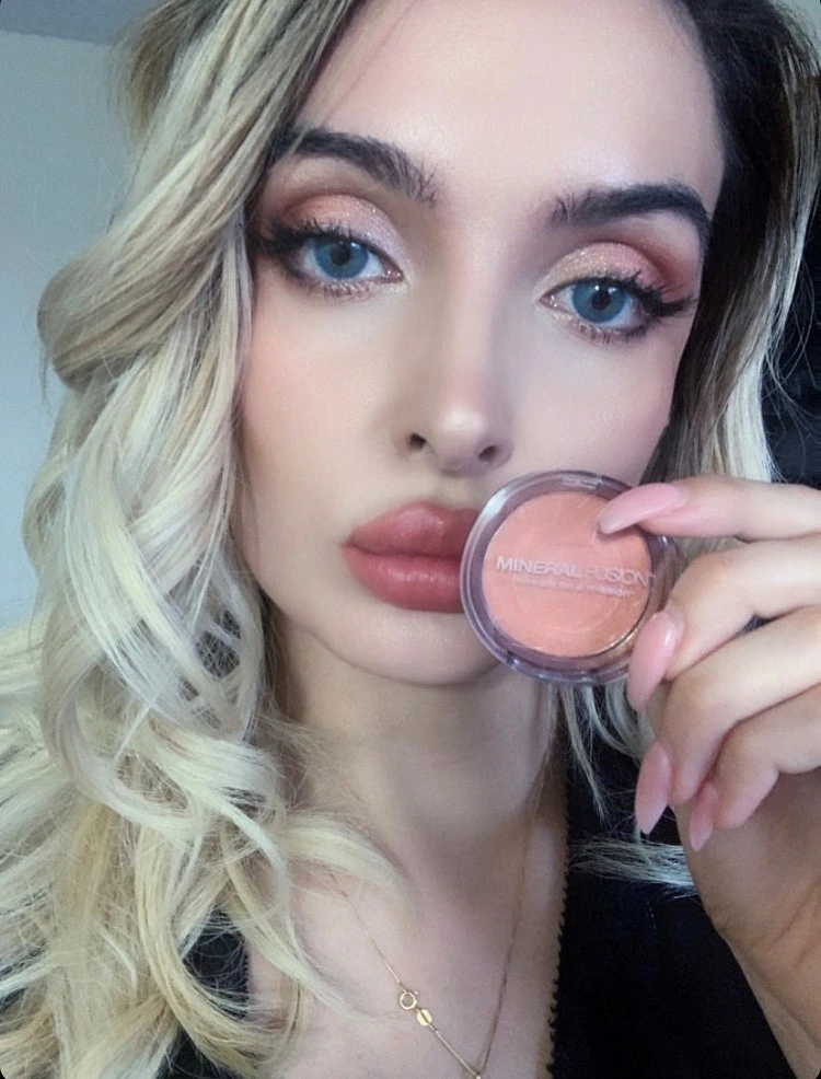 6 Makeup Trends to Try This Spring