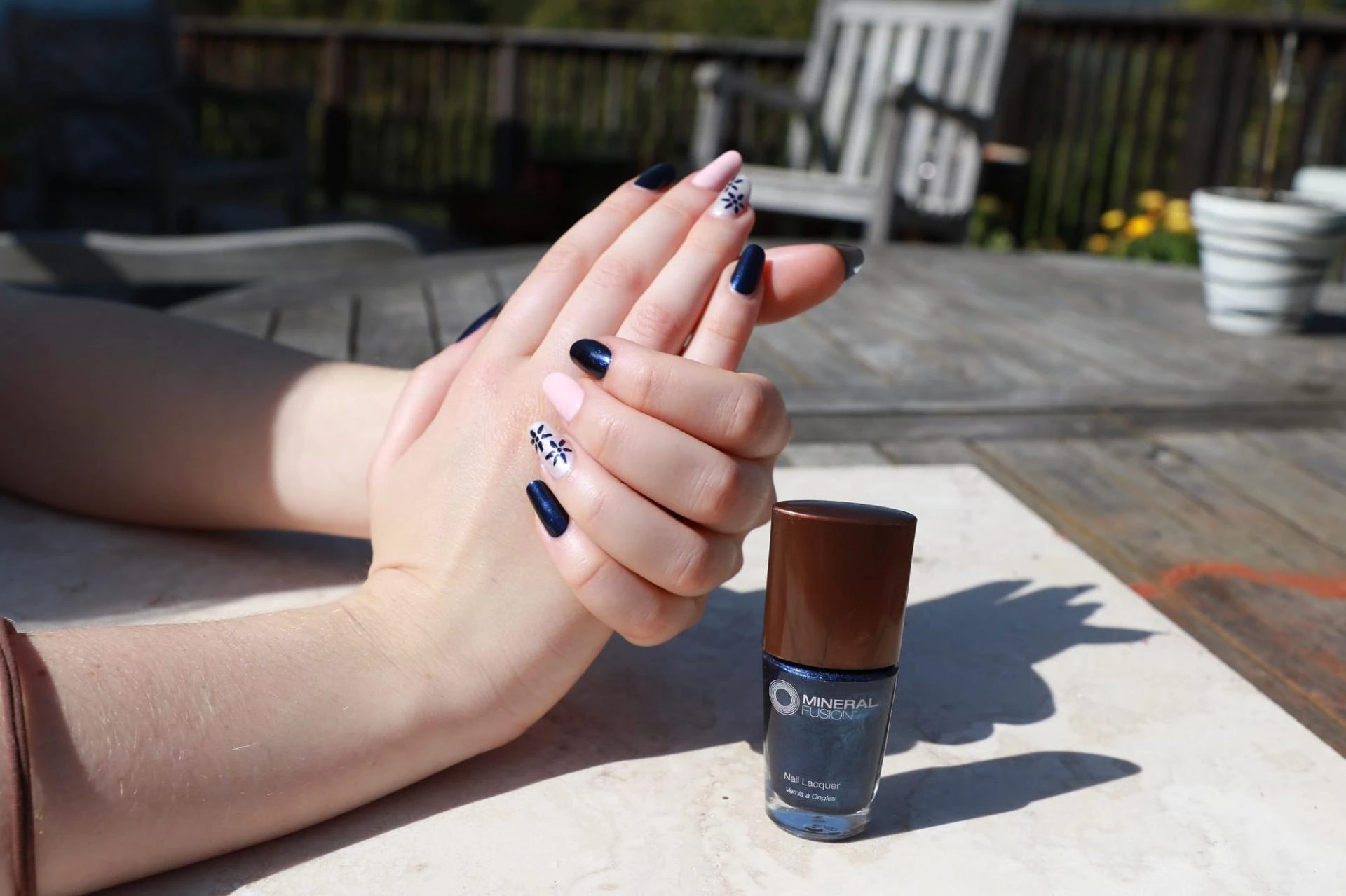 How to Get a Flawless Finish with Natural Mineral Cosmetics