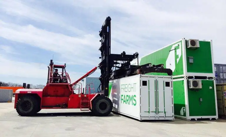 Long Beach Off Cost Shipping Port