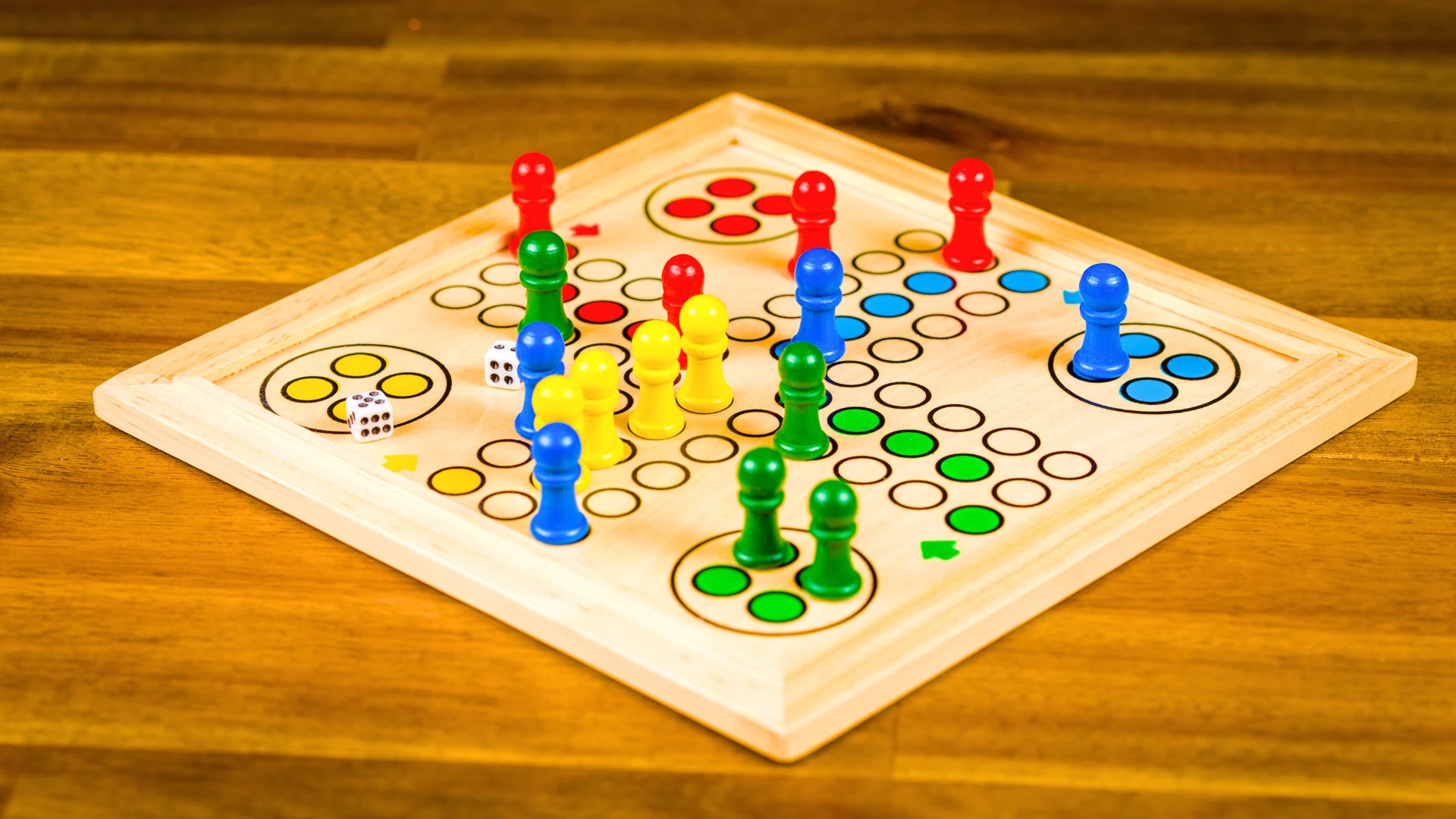 Best programming languages for building a Ludo game