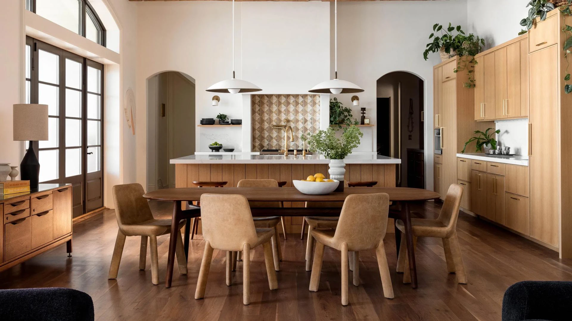 The Biggest Layout Errors That Ruin Your Dining Space
