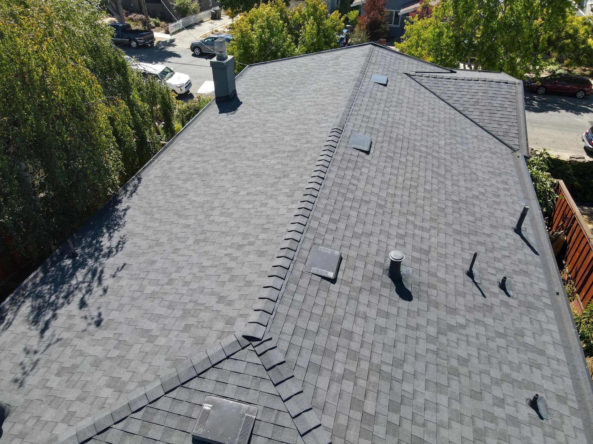 Why Professionalism and Communication Are Just as Important as Roofing Materials