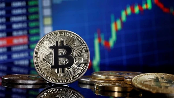 Fraud Doesn’t Sleep. Cyberecover Doesn’t Either