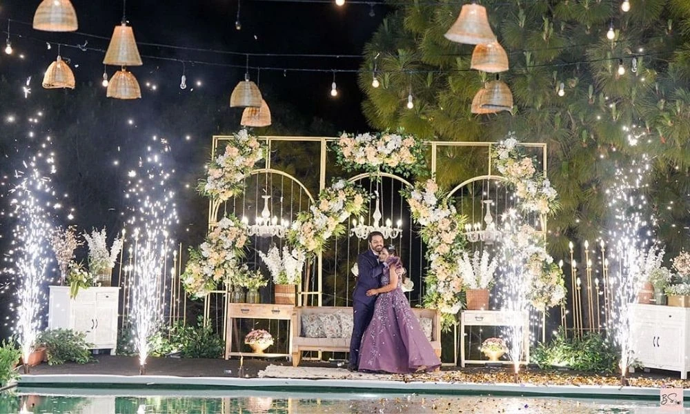 What Are the Popular Trends Managed by Wedding Planners in 2025