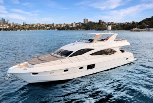 Boat Hire in Darlinghurst for Memorable Sydney Harbour Experiences