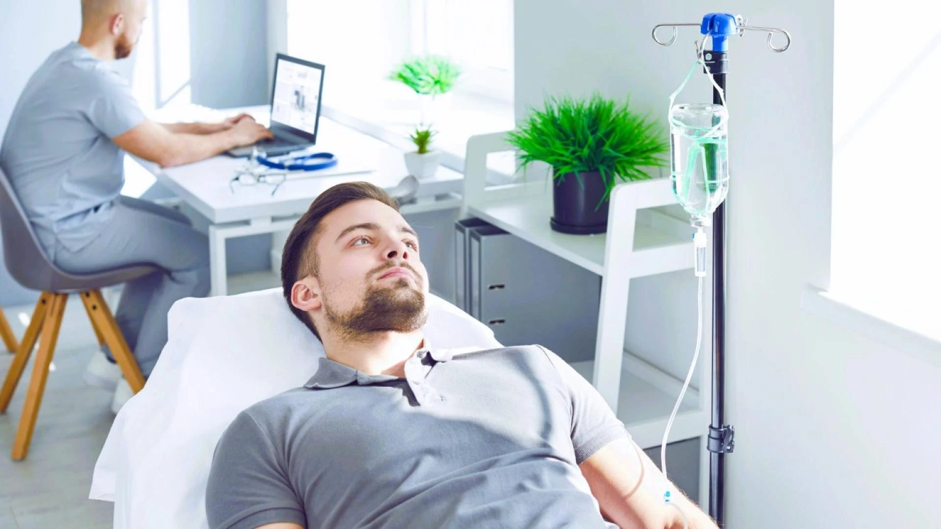 4 Reasons to Use IVIG Therapy for Neuromuscular Disorders 