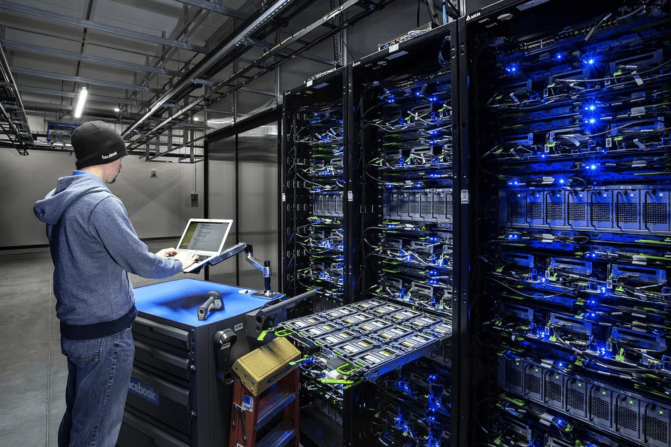 An exhaustive guide to managed data center and IT infrastructure services