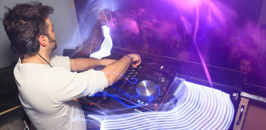 DJ Services South London | Trusted Event & Party DJs