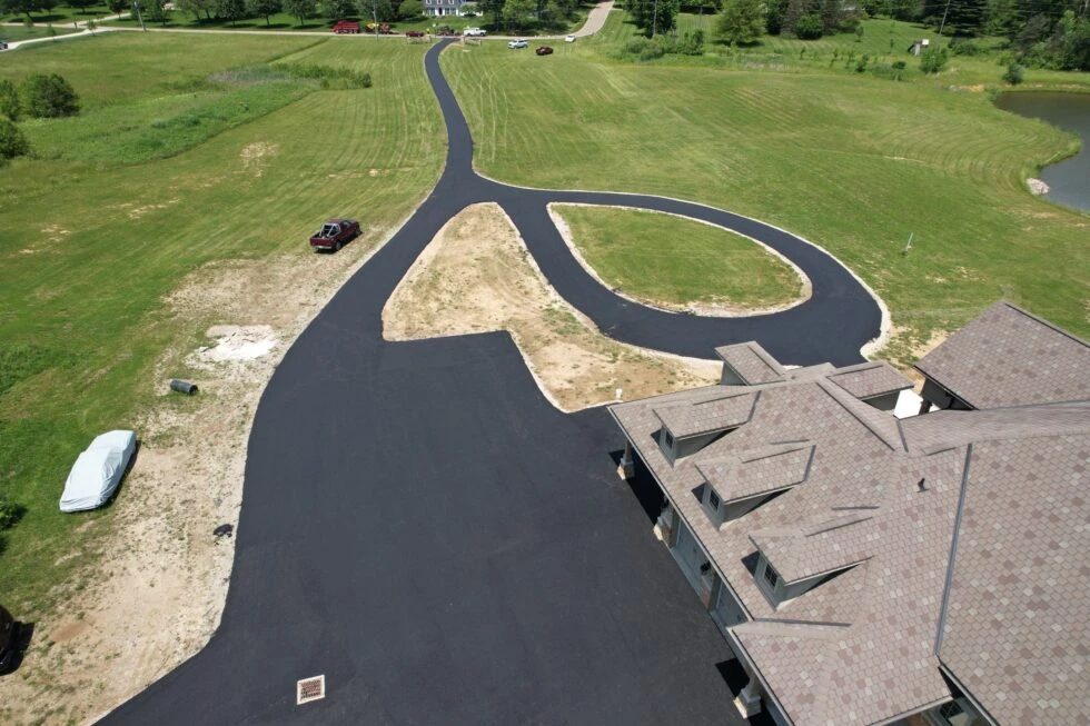 Reliable Commercial Paving Services in South Florida for Businesses