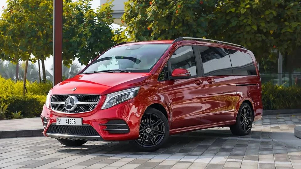 Car Rental in Jumeirah Lake Towers – Trusted Car Hire Jumeirah