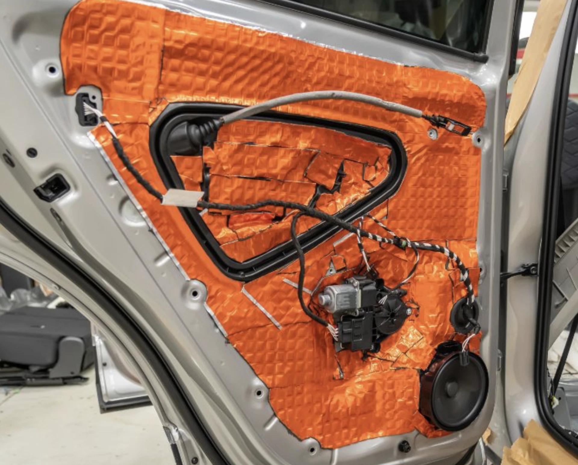 Kenapa Peredam Suara Mobil Itu Penting?