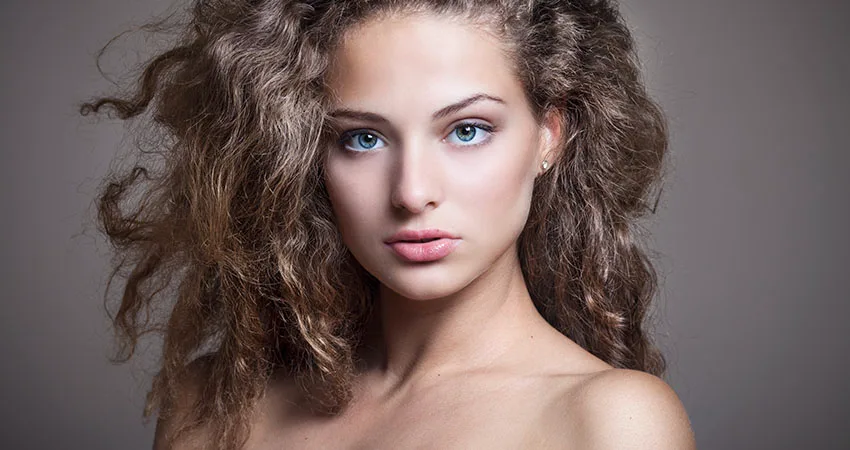 Fashion News and Tips: Staying Stylish in 2025