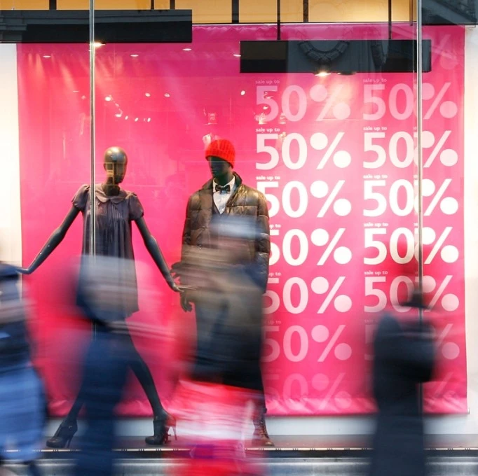 Types of Custom Outdoor Retail Signage Every Business Should Know About