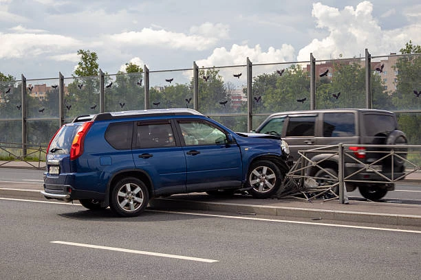 How Traffic & Road Conditions Impact Your Auto Glass