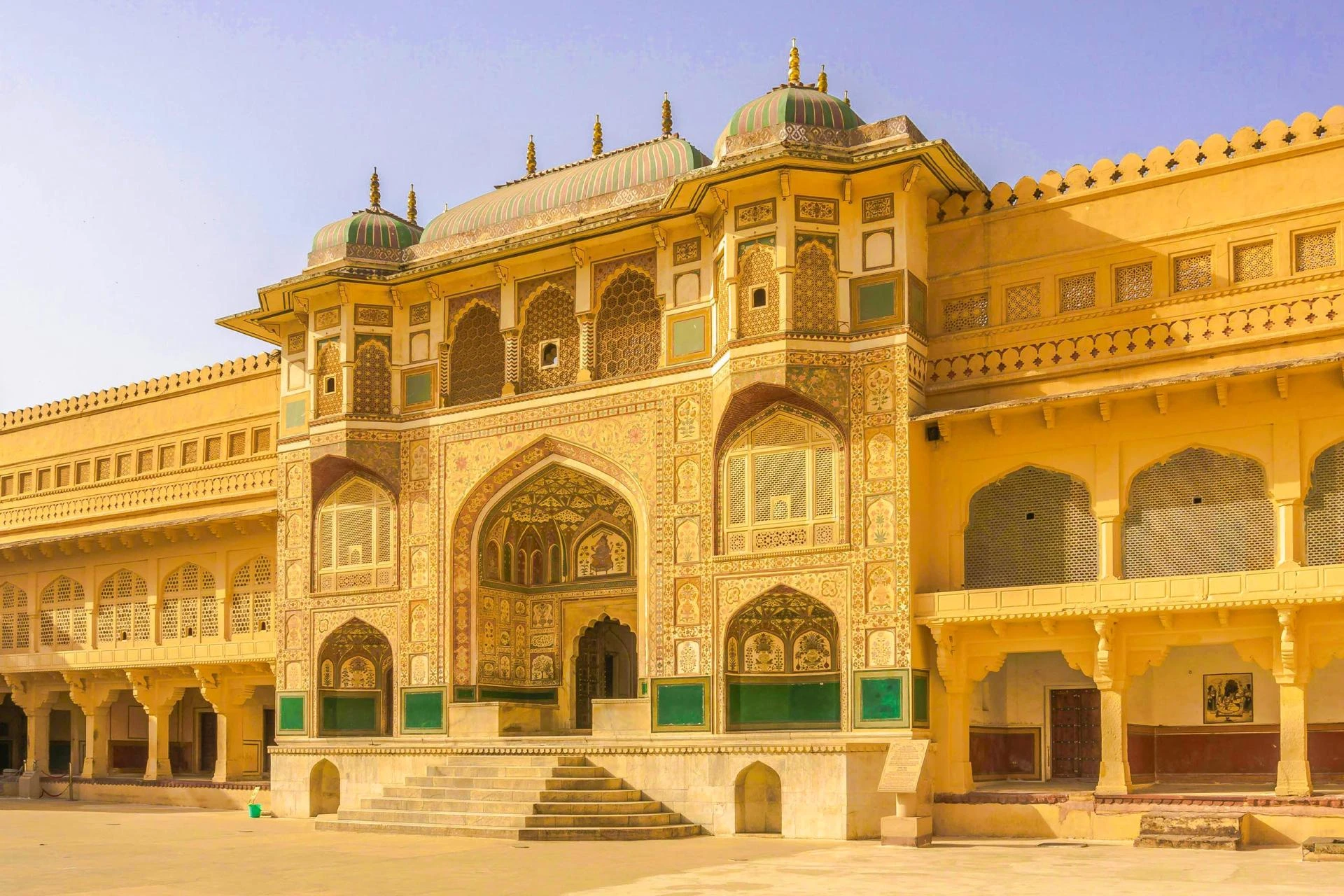 Explore Jaipur to Jaisalmer with the Best Tour Operators in India