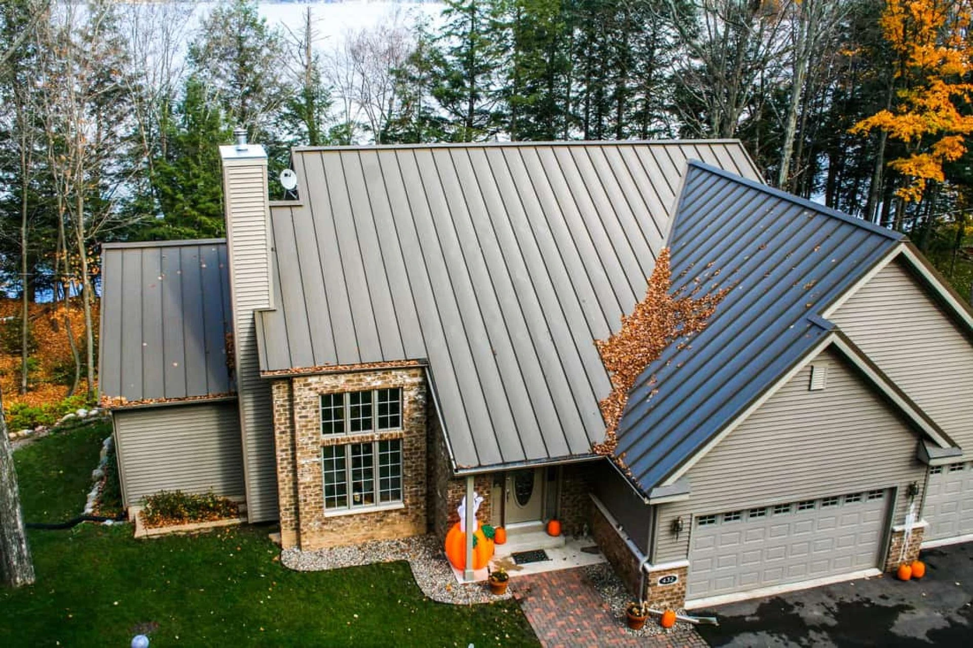 Metal Roofing: A Smart and Stylish Choice for Your Home