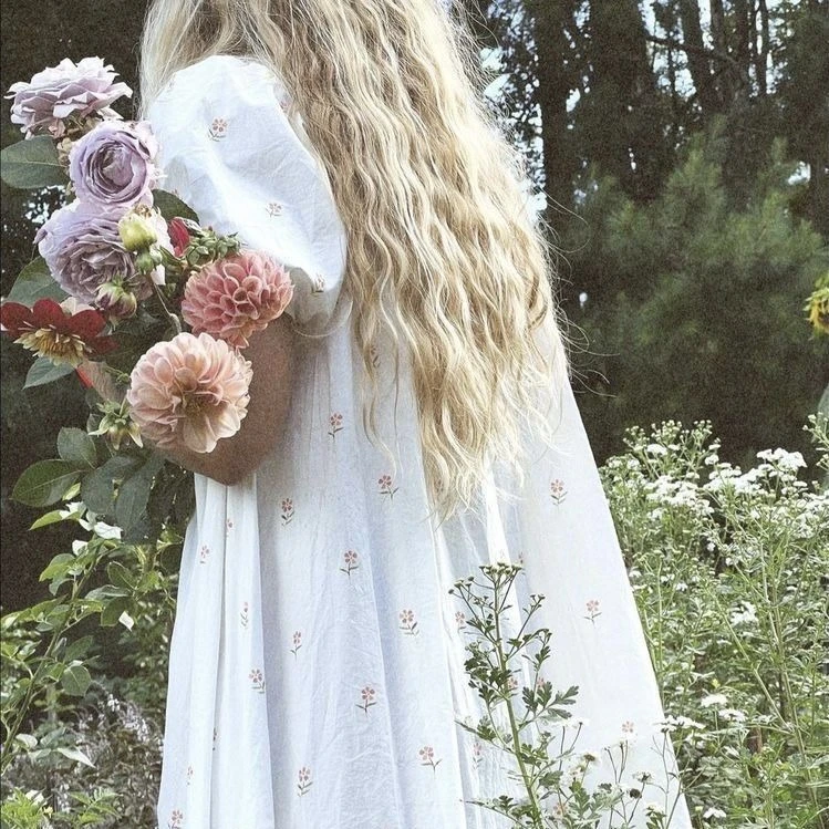 Floral Interior Styling Products: Elevating Your Home with Nature’s Touch