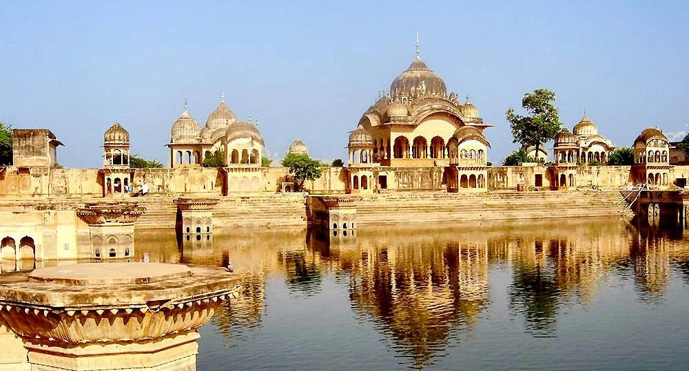 Experience Divine Bliss with Mathura Vrindavan Tour Packages