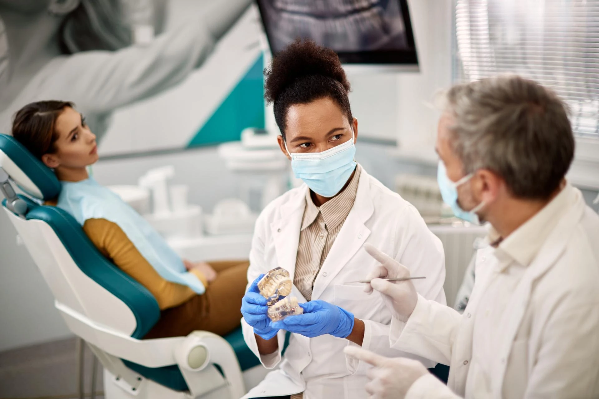 How to Become a Dental Assistant: A Step-by-Step Guide?
