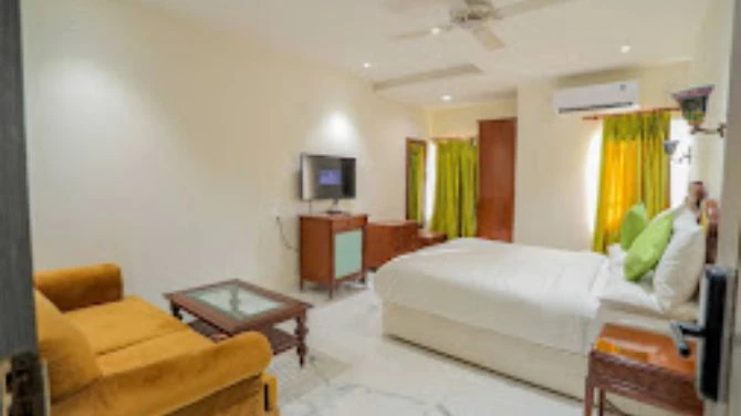 Experience Luxury and Comfort at The White Seasons – One of the Best Hotels in Gwalior