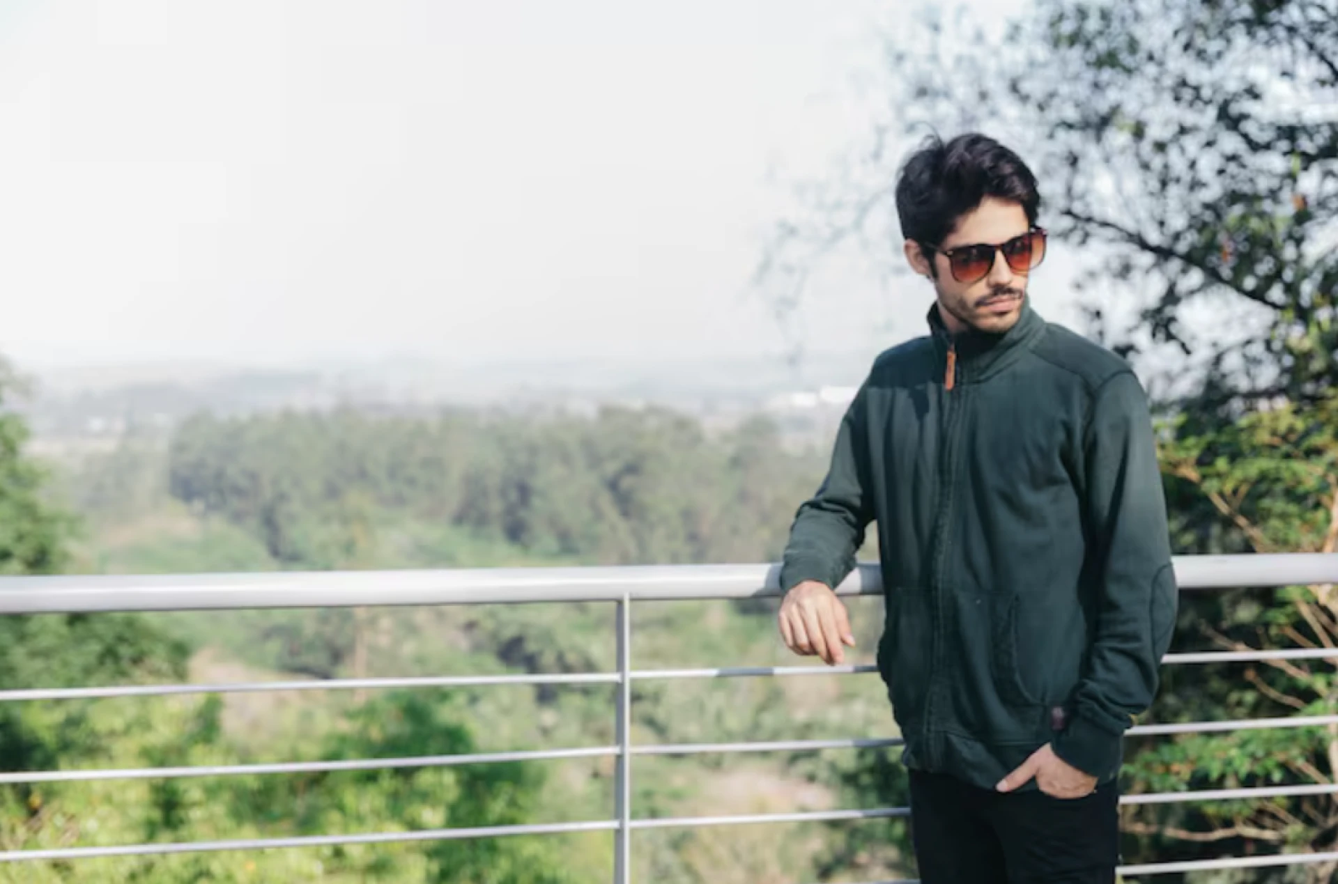 Why Zipper Jackets Are a Must-Have in Every Man’s Wardrobe