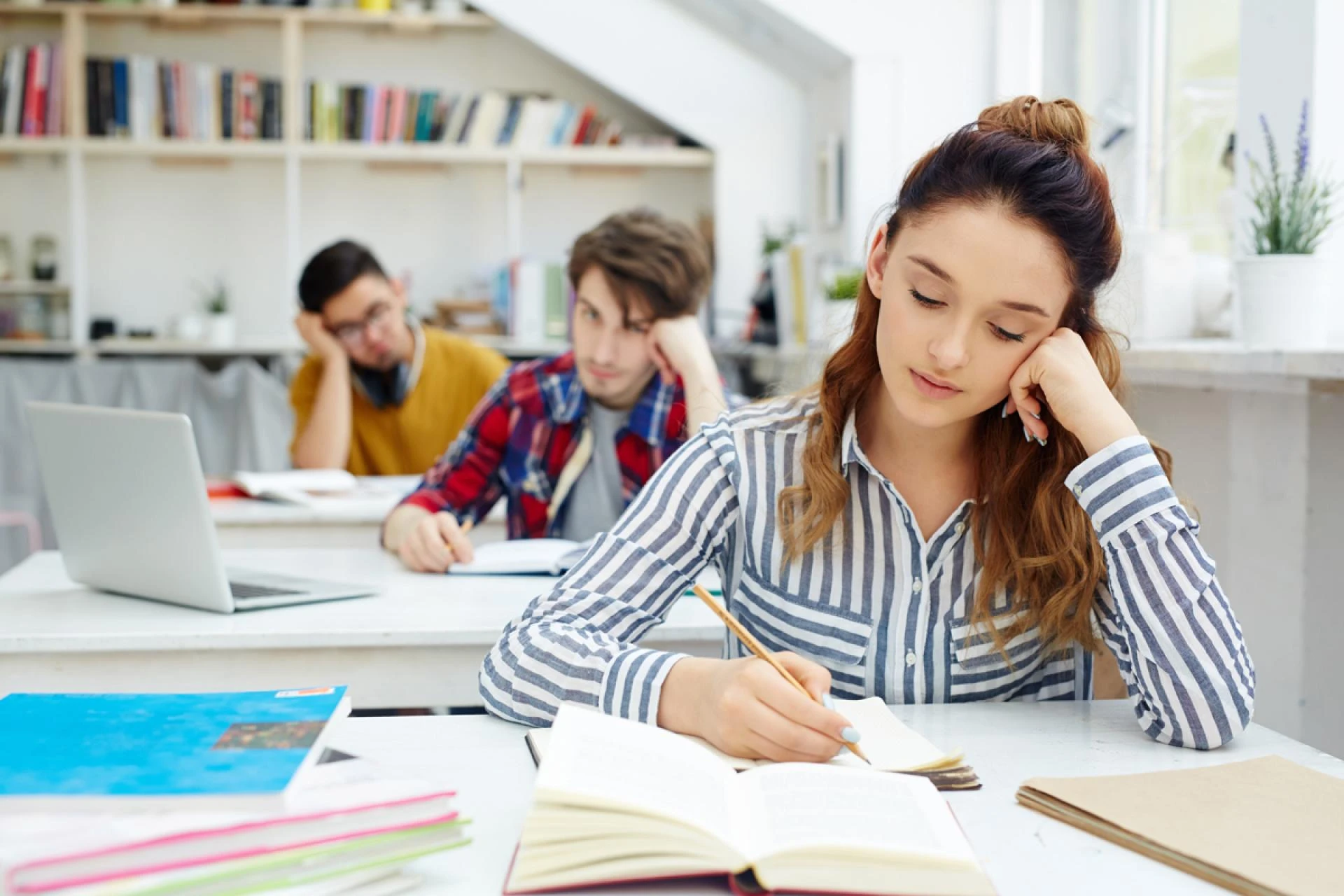 The Benefits of Outsourcing Assignments