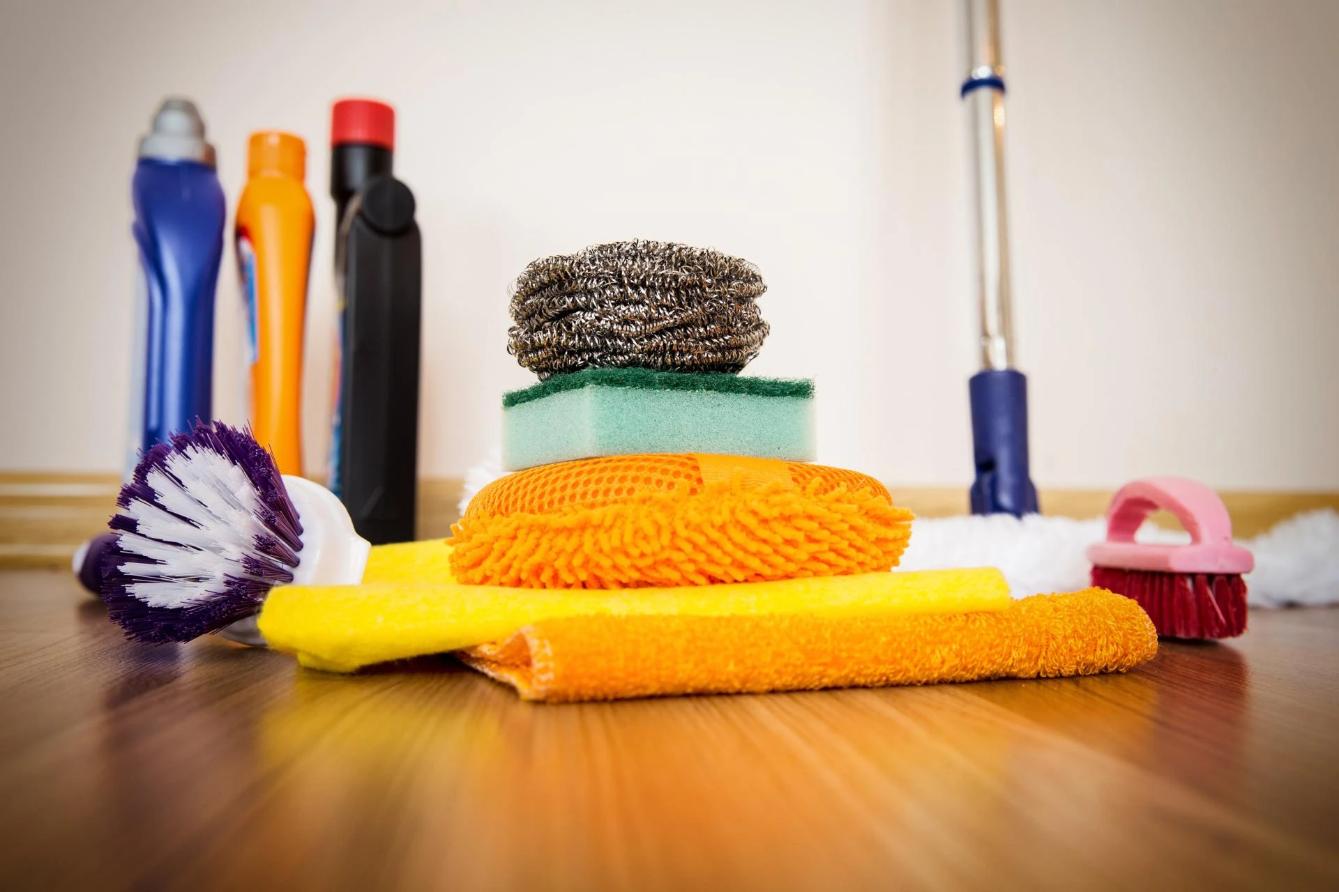 Comprehensive Guide to Home Cleaning in Bullhead City AZ and Office Cleaning Solutions