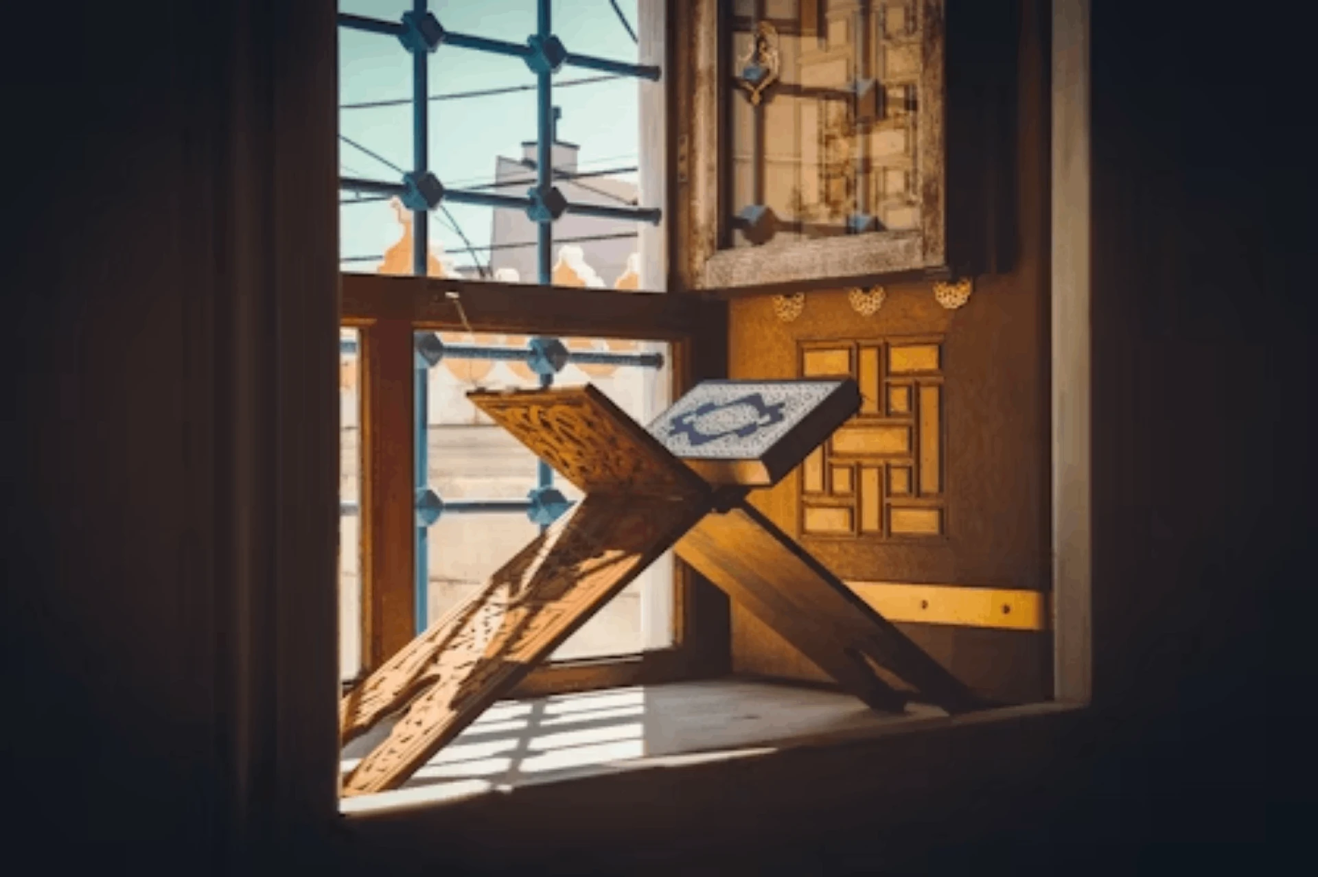 How Online Quran Coaching Builds Discipline and Inner Peace