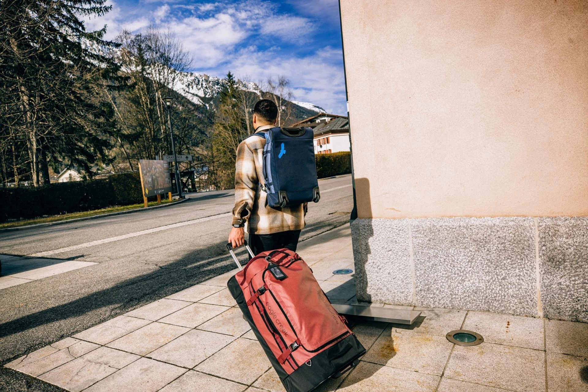 Forecasting a Fun Trip: 3 Ways to Pack For Fall Weather