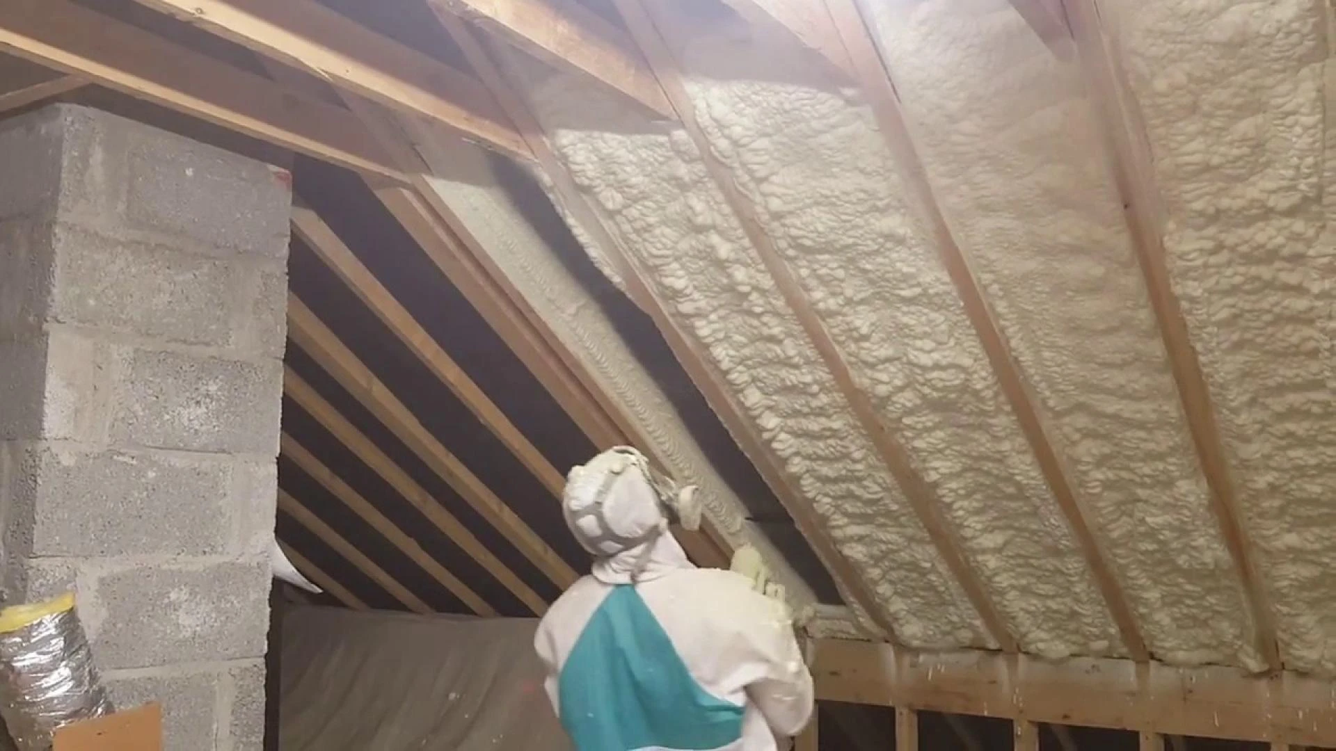10 Things You’ll Love After Switching to Spray Foam Insulation in Southbridge, MA