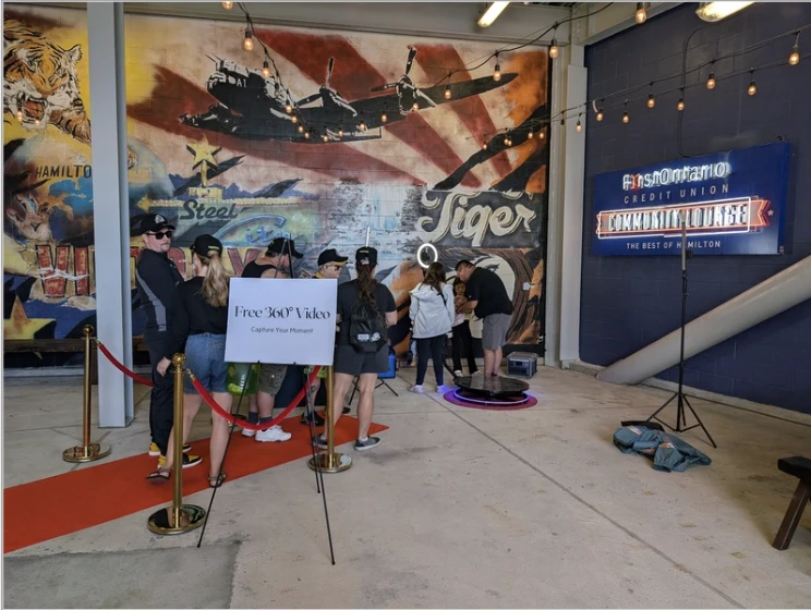 Choosing Between a Mirror Booth, Classic Booth, and 360 Video Booth for Your Hamilton Event