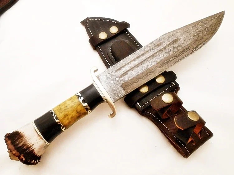 Best Bowie Knife for Outdoor Adventure: Best Options for Every Situation