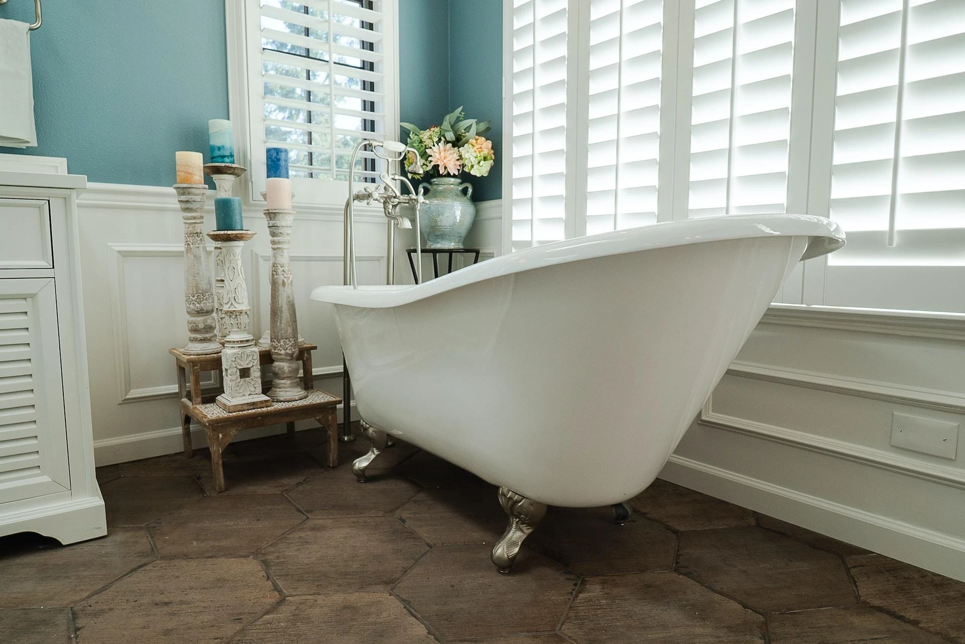 Transform Your Old Tub with Expert Refinishing in Toronto