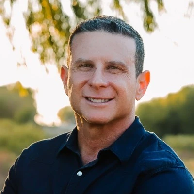 Darren Silverman: The Strategist Who Transforms Marketing Chaos Into Clarity