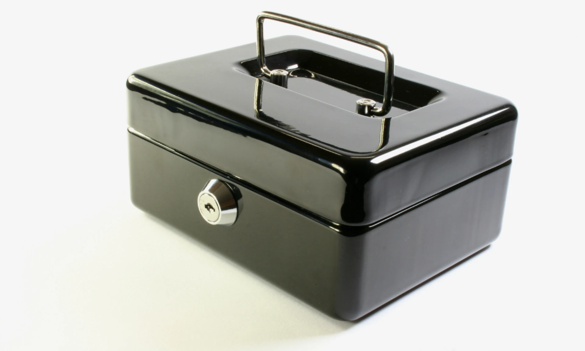 Auto Lock Boxes: The Smart Packaging Solution for Secure Deliveries