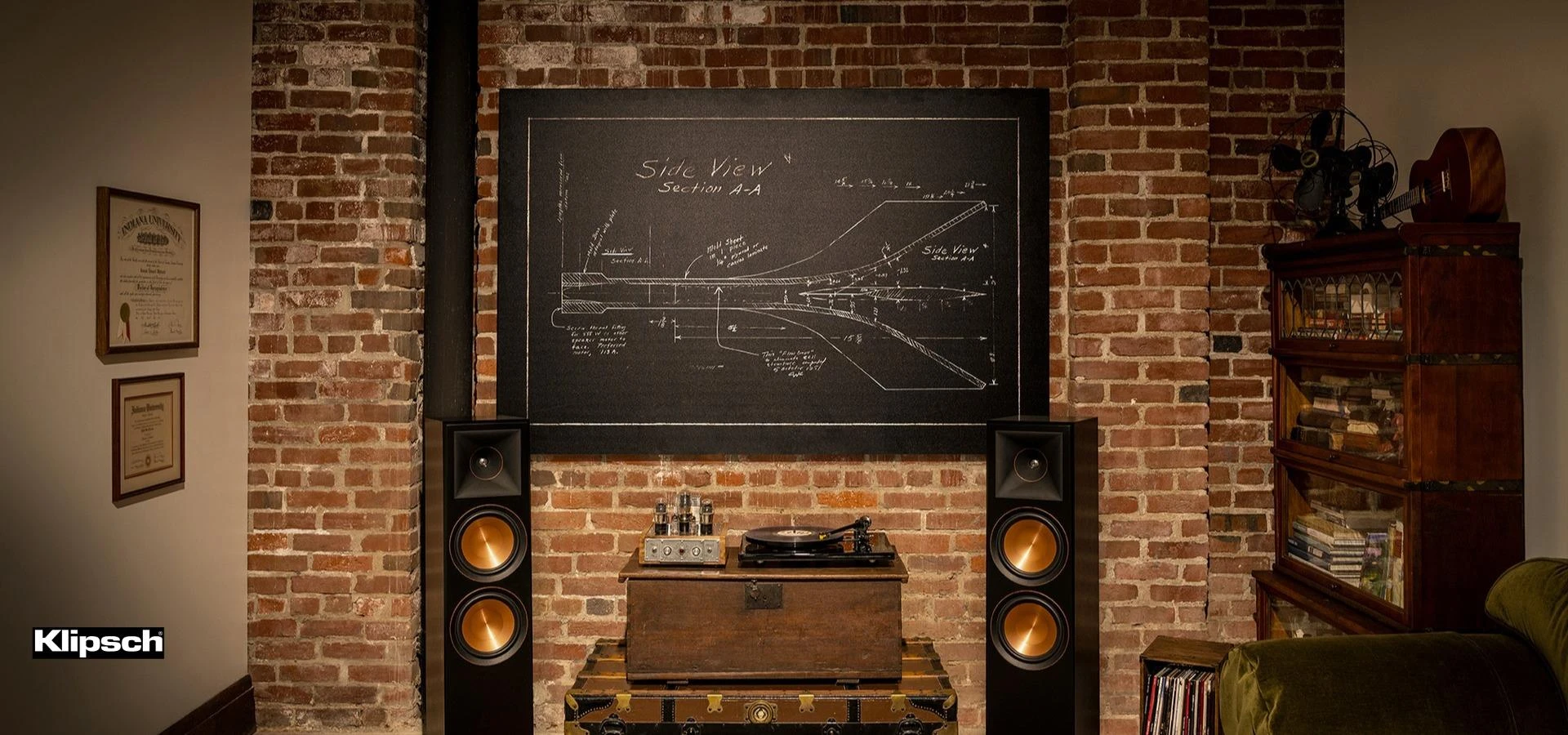 The Best Speakers for Home Use in 2025: A Melody House Expert's Guide