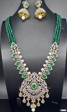 Diwali 2025 Shopping Guide: Buy Indian Jewellery Online in the USA with Desiclik.com