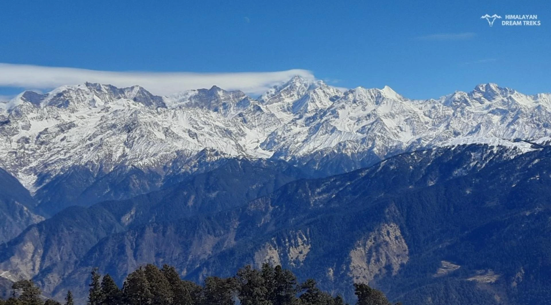 Snow, Silence, Serenity - Beginner Trekking at Dayara Bugyal