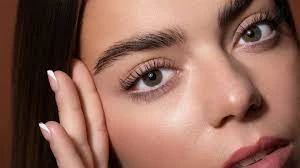 Am I a good candidate for Brow Lamination?