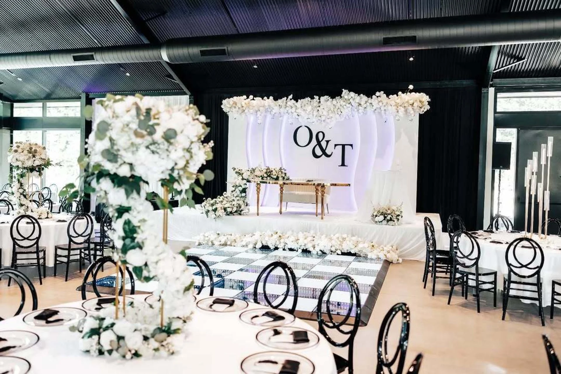 Elegant Event Styling with Real and Artificial Floral Creations