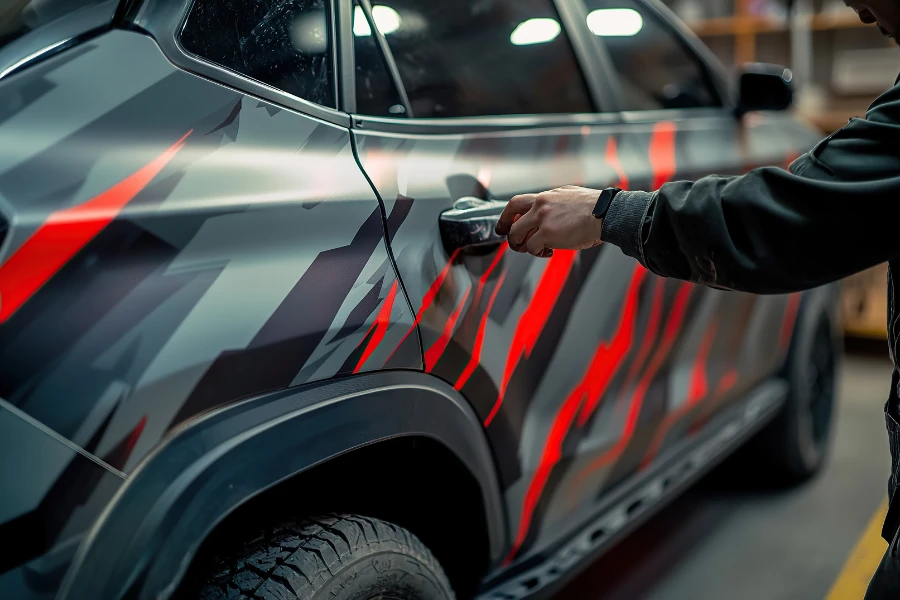 How Custom Vinyl Car Wraps Give Your Vehicle a Unique Look