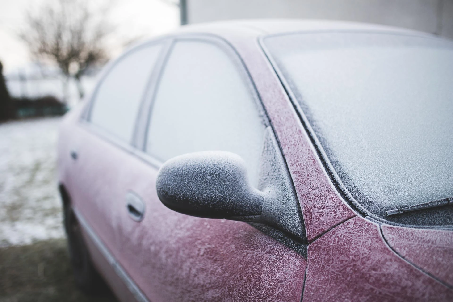Seasonal Tips for Protecting Your Windshield and Auto Glass from Damage