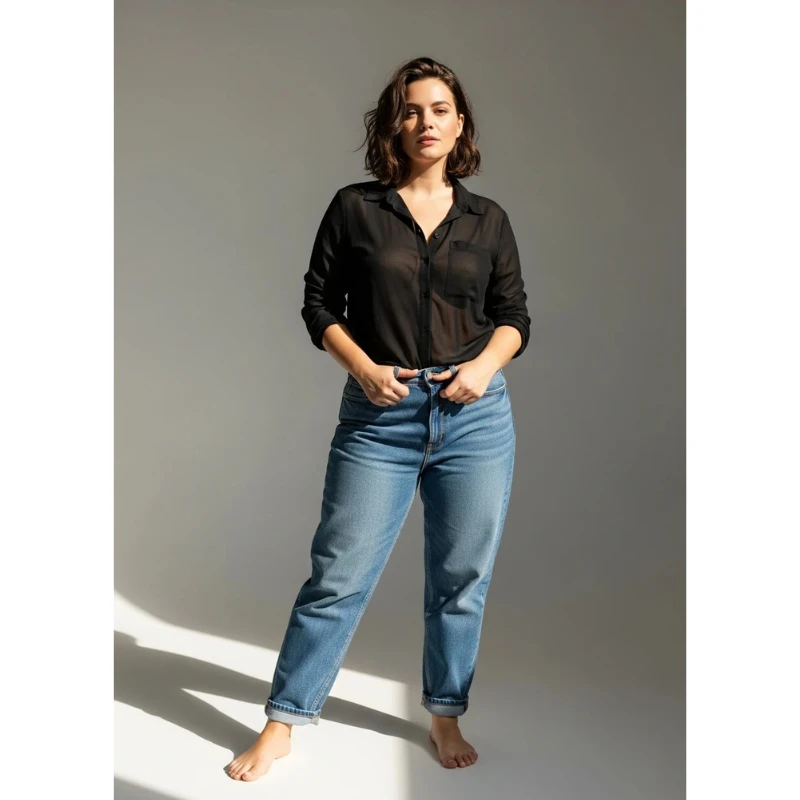 Embrace the Trend: 10 Styling Hacks For Baggy Jeans For Curvy Women